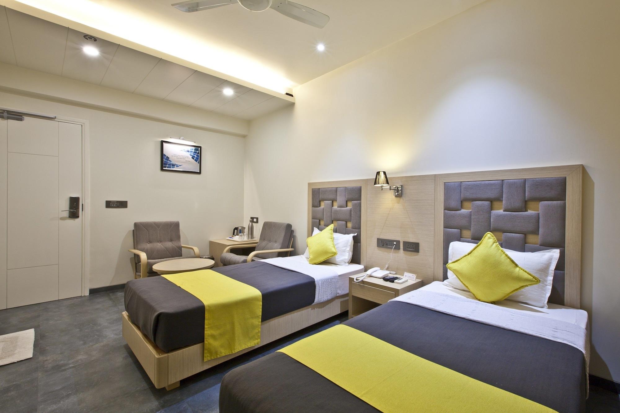 Hotel Sifat International Surate Extérieur photo