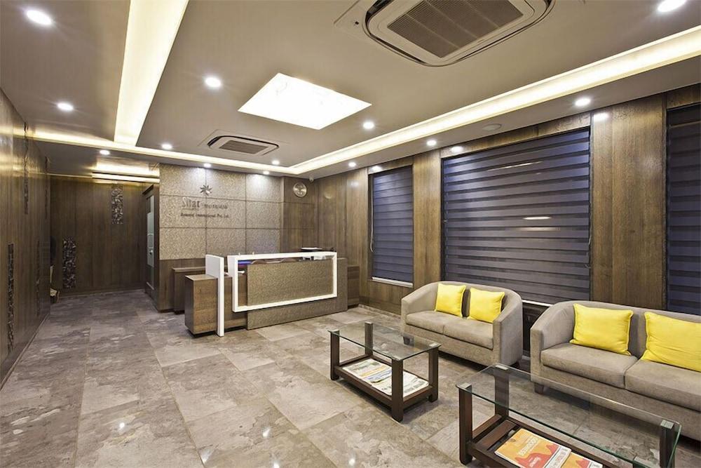 Hotel Sifat International Surate Extérieur photo